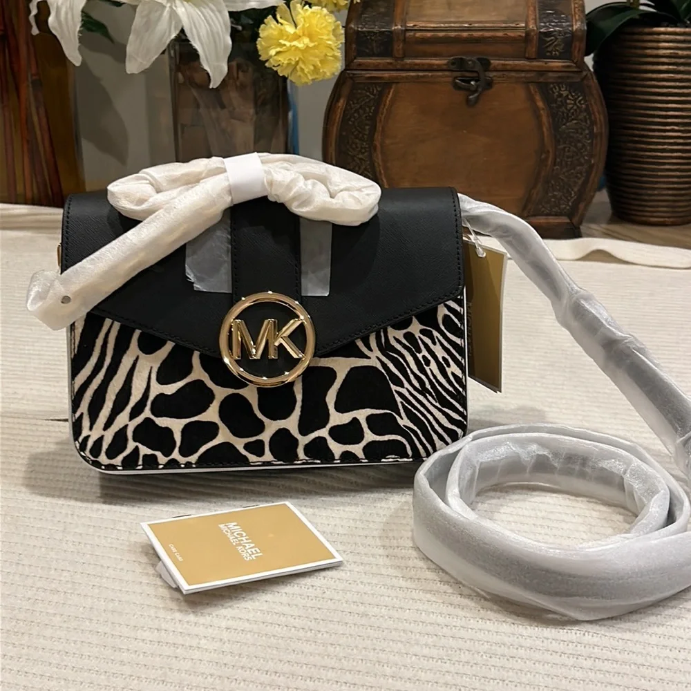 Michael Kors Carmen Medium Flap Chain Shoulder Crossbody Bag Black Haircalf - Picture 5 of 16